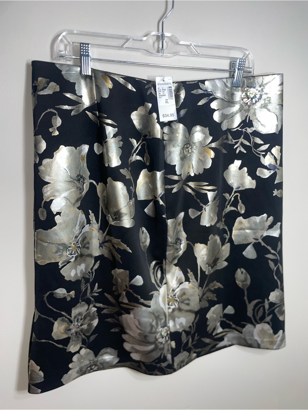 DRESSBARN Black Skirt with Metallic Gold and Silver Floral Print XL